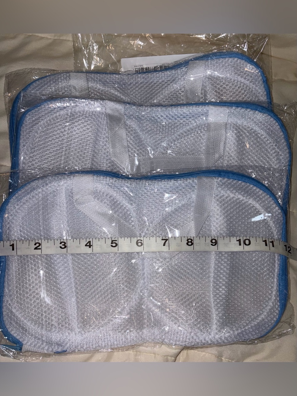 3 White Mesh Bra Washing Bag with Handle - Picture 2 of 2